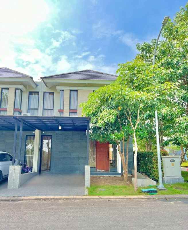 dijual rumah citraland