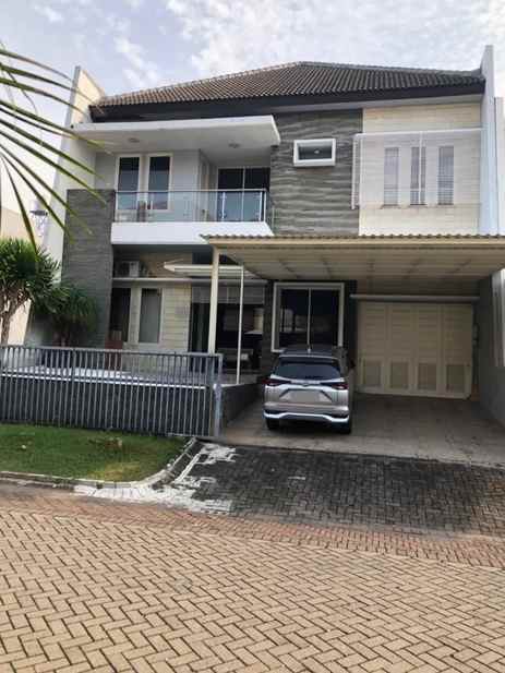 dijual rumah citraland taman golf