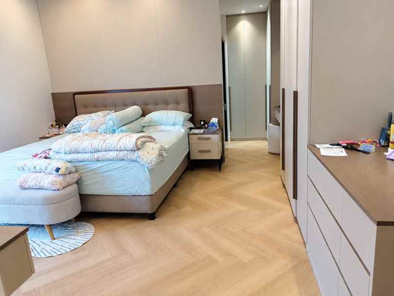 dijual rumah cluster cassia jgc jakarta