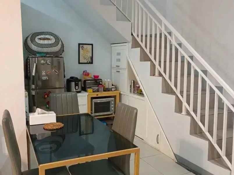 dijual rumah cluster dahlia