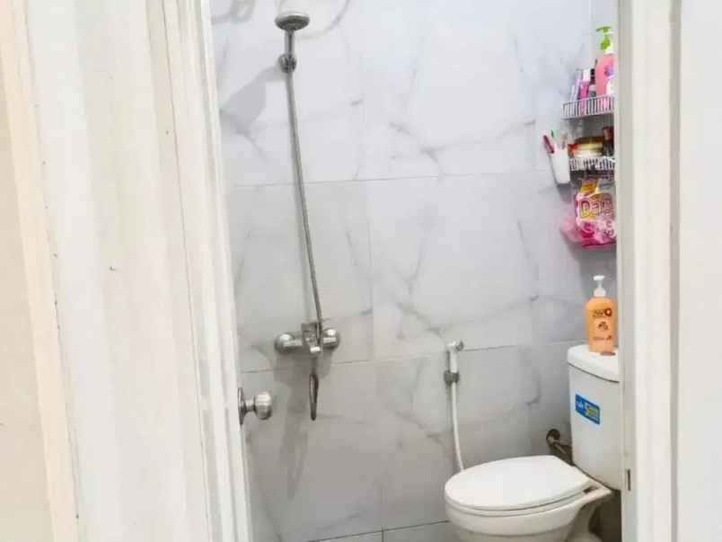 dijual rumah cluster dahlia