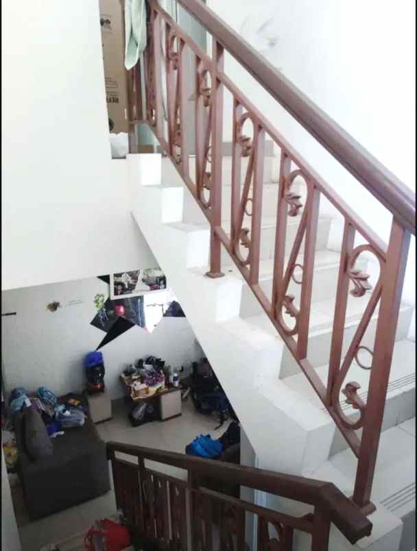 dijual rumah cluster le seine jakarta