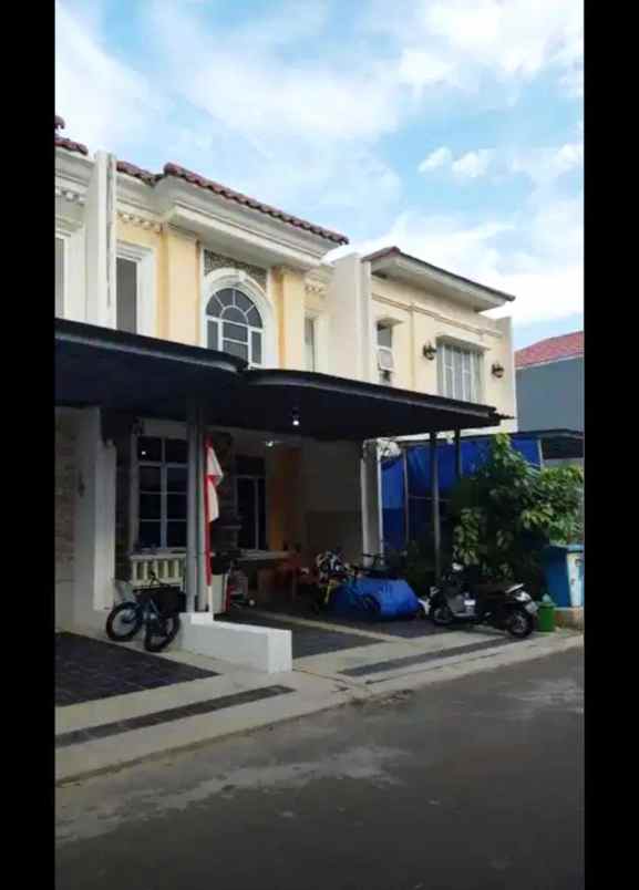 dijual rumah cluster le seine jakarta