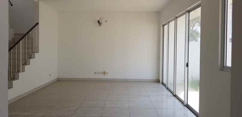 dijual rumah cluster palm spring jgc