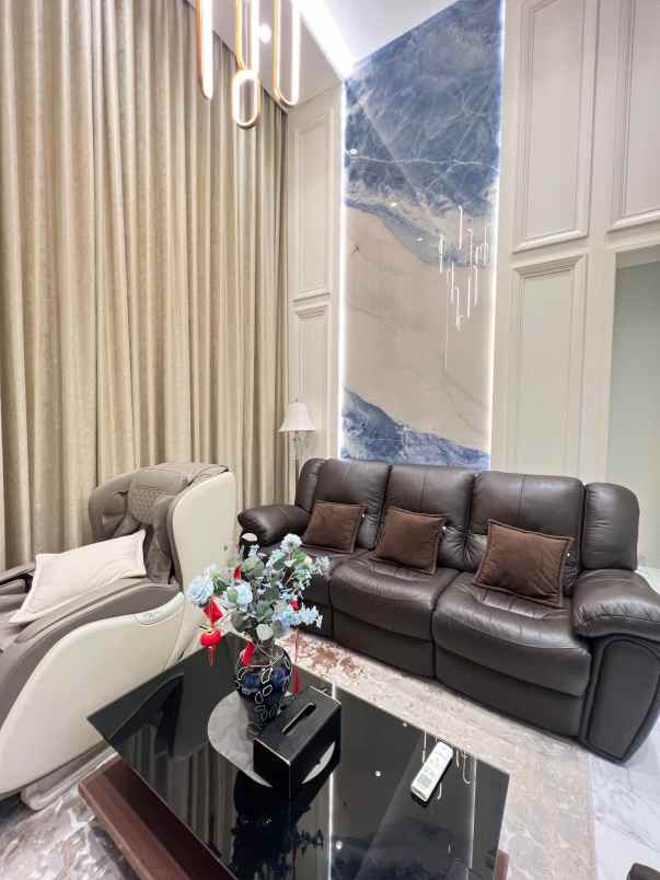 dijual rumah cluster semayang asya jgc