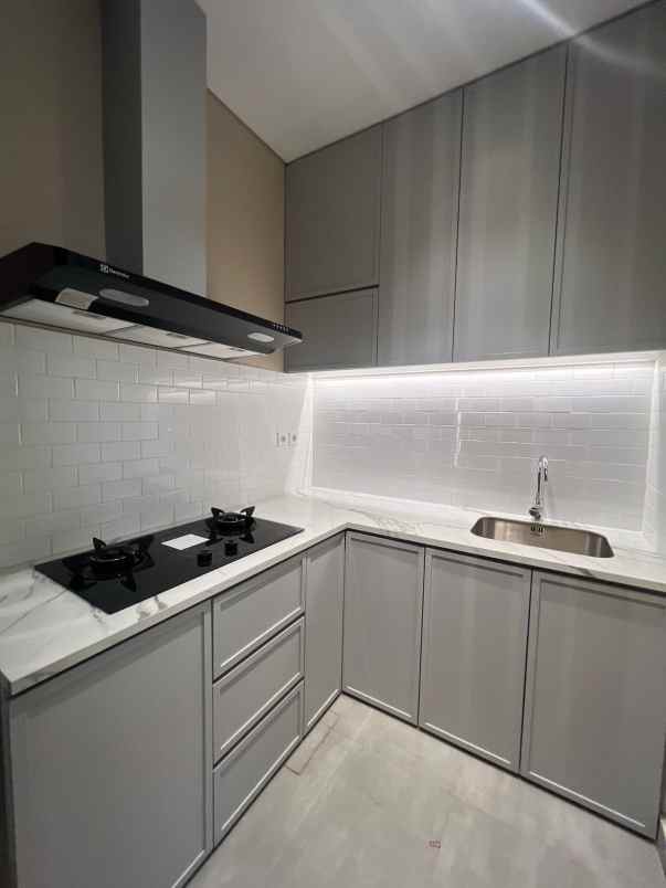 dijual rumah cluster semayang asya jgc
