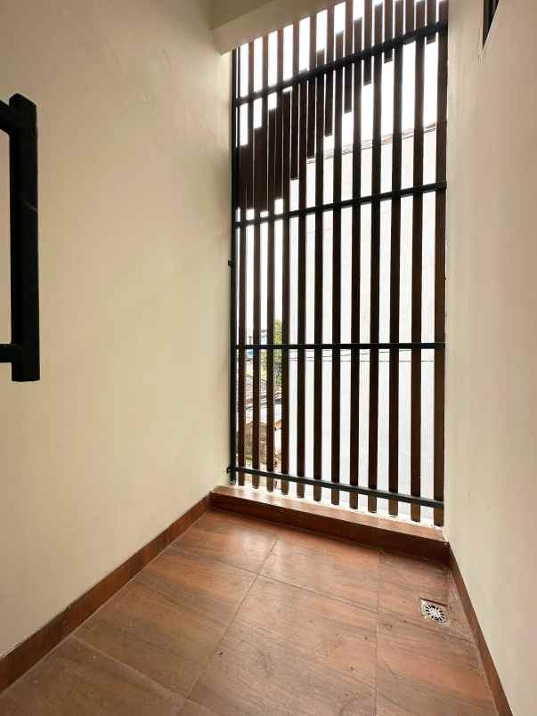 dijual rumah condet kramatjati