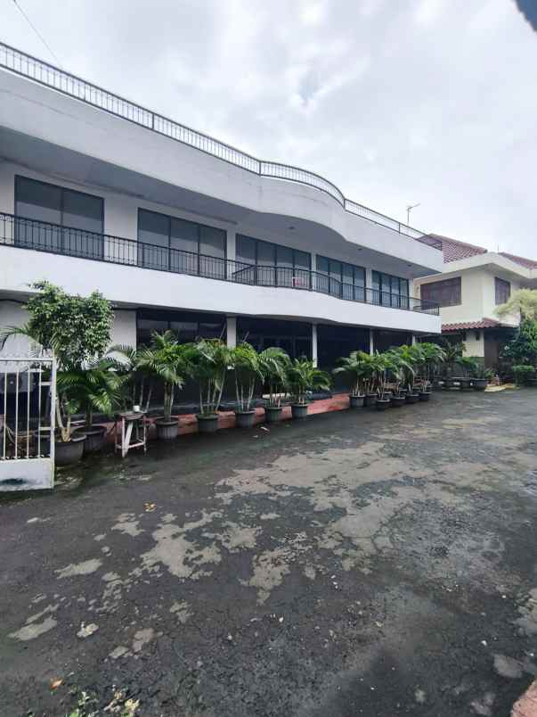 dijual rumah dan ruko di jatinegara jakarta timur