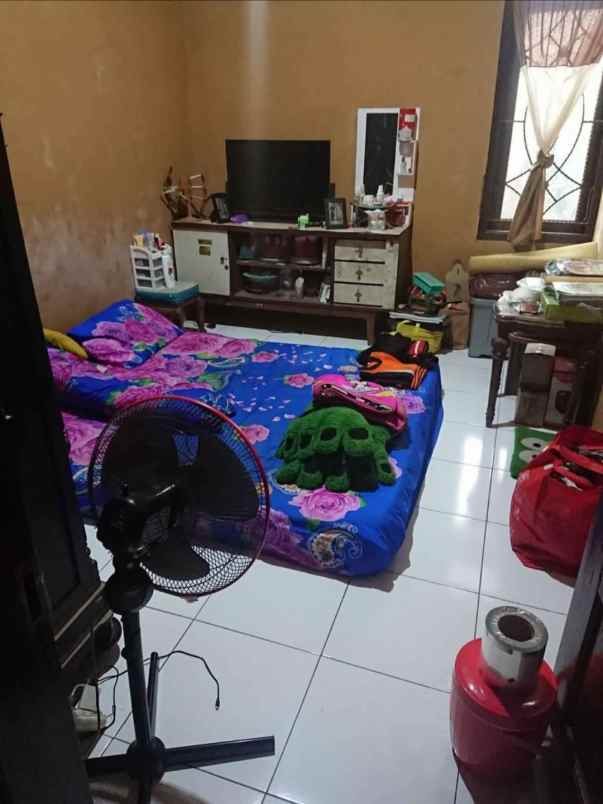 dijual rumah dewi sartika