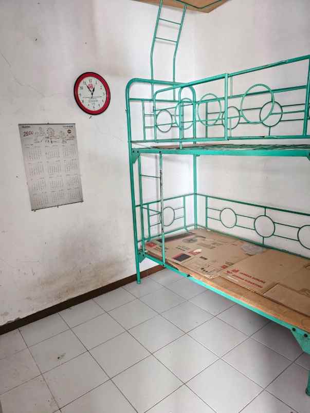 dijual rumah dharmahusada