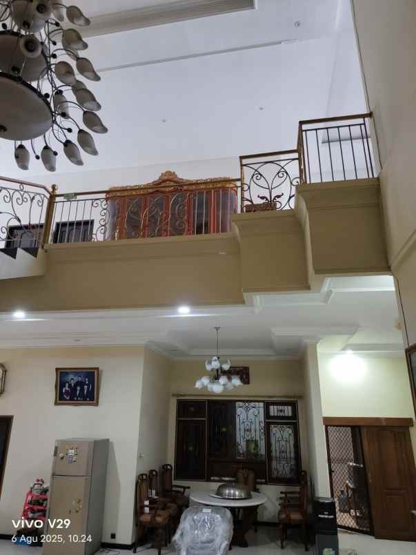 dijual rumah dharmahusada mas mulyorejo