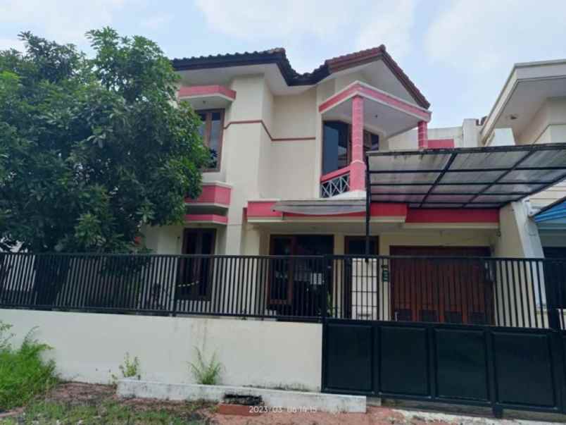 dijual rumah dharmahusada regency