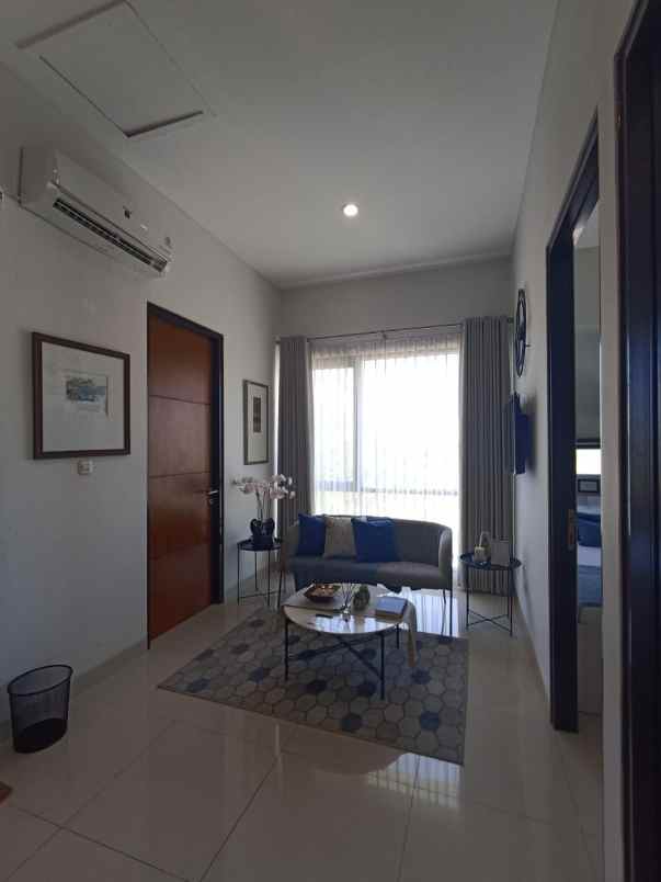 dijual rumah di akr grand estate marina