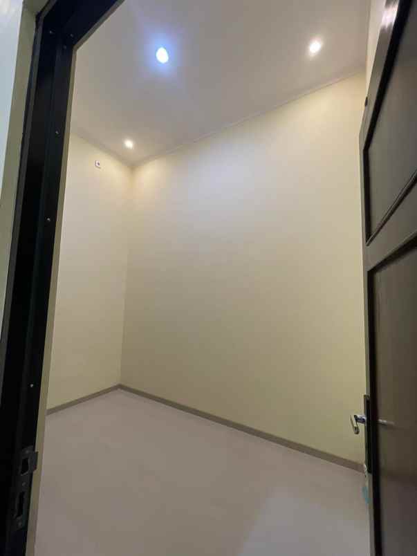 dijual rumah di arya mukti pedurungan semarang