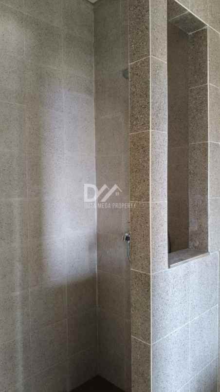 dijual rumah di graha raya bintaro