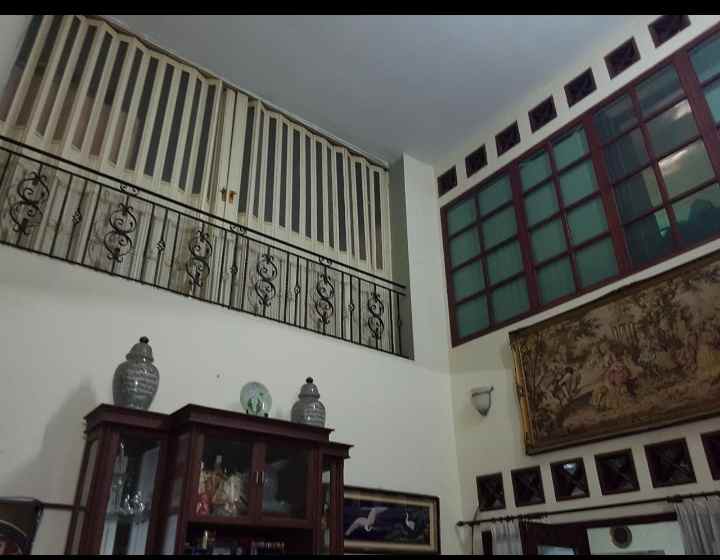 dijual rumah di kebayoran baru jakarta selatan