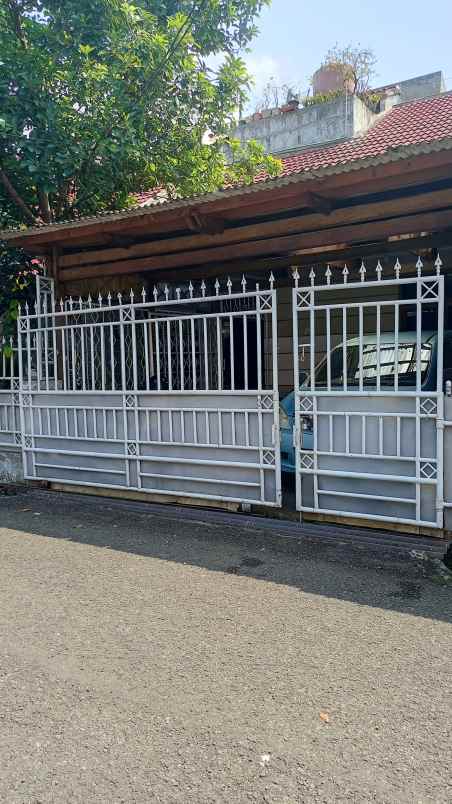 dijual rumah dibawah pasaran daerah kota