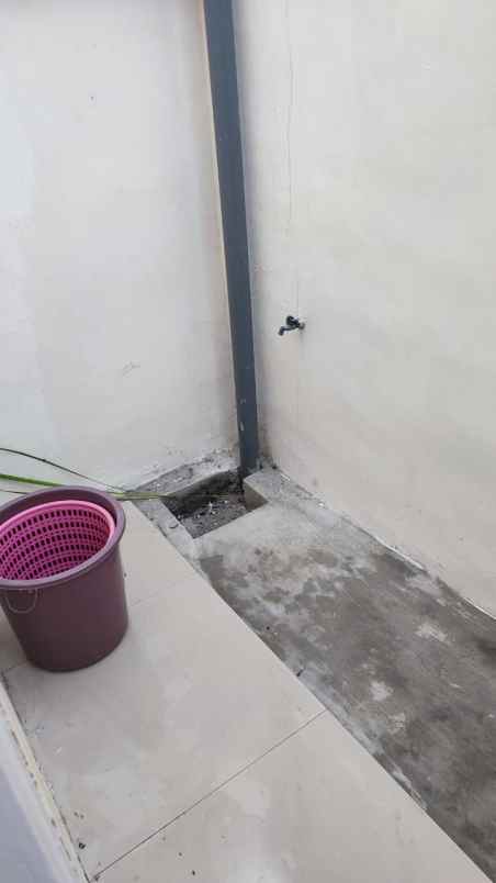 dijual rumah dijual over kredit rumah