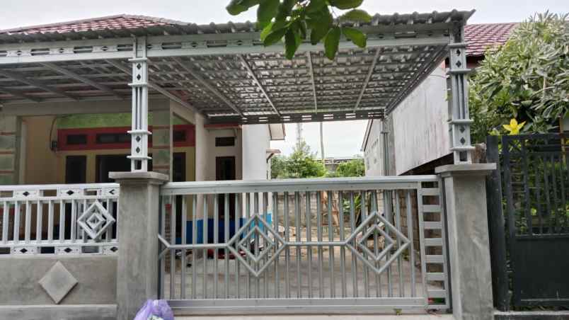 dijual rumah dijual rumah di jl
