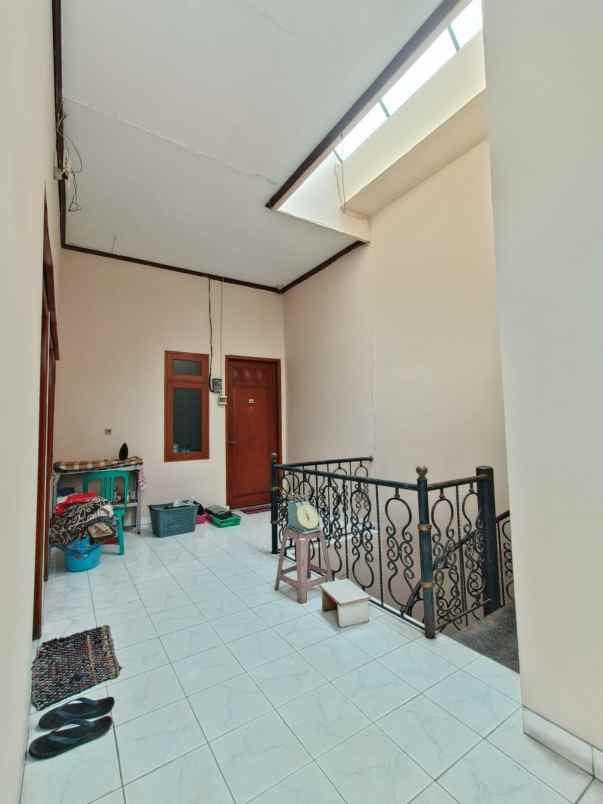 dijual rumah duren tiga