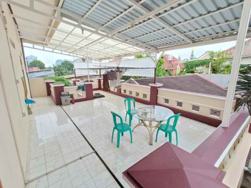 dijual rumah duren tiga