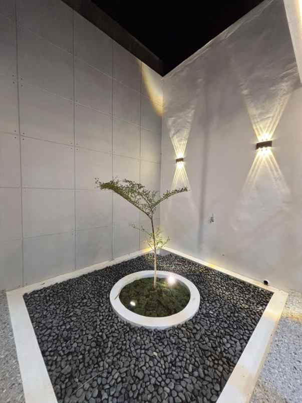 dijual rumah full perabot lokasi sukun kota malang