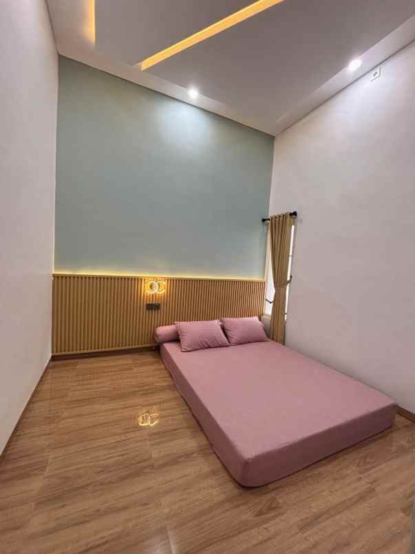 dijual rumah full perabot lokasi sukun kota malang