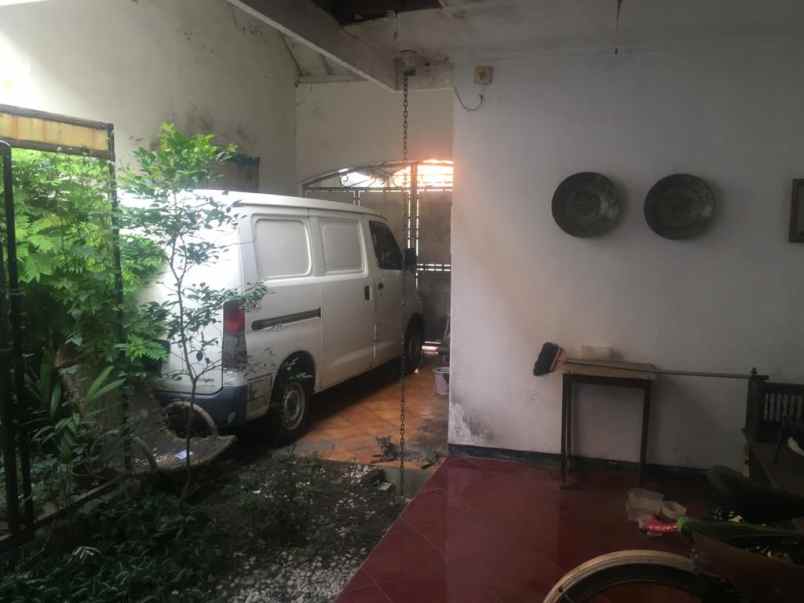 dijual rumah gayungansari