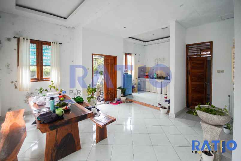 dijual rumah goa gong