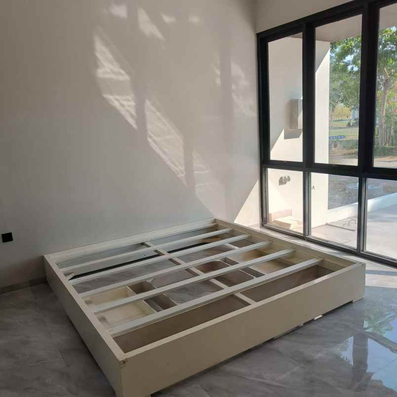 dijual rumah grand pakuwon north victoria