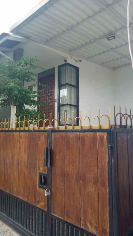 dijual rumah gunung sindur