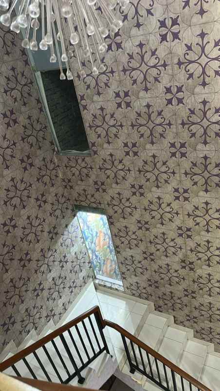 dijual rumah harapan indah cluster arana