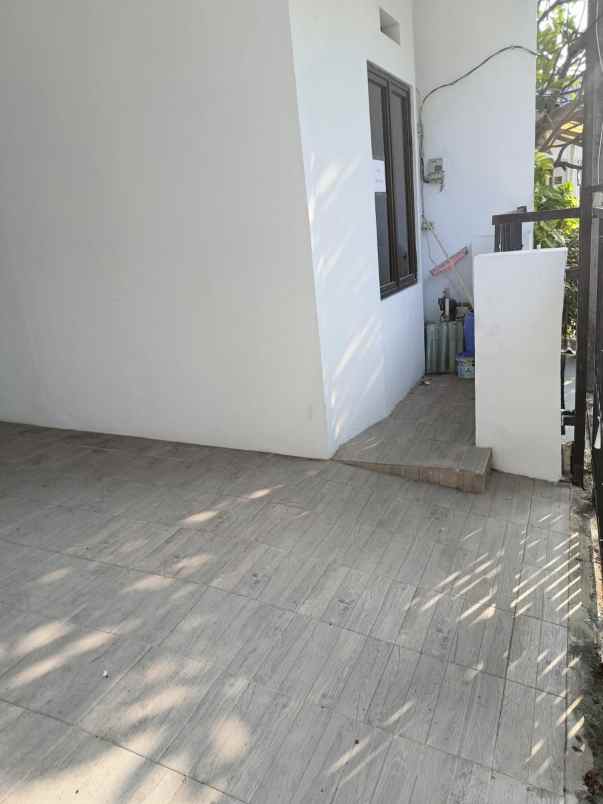 dijual rumah harapan indha