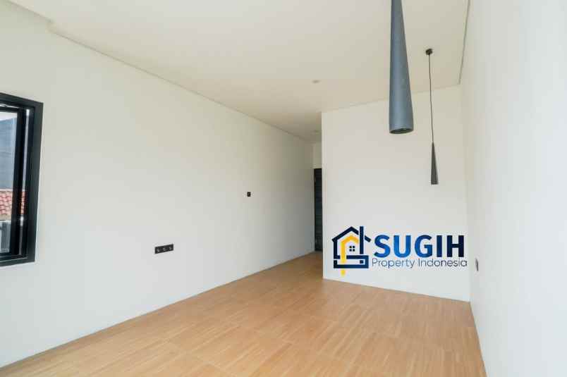 dijual rumah houkeri cisaranten kulon