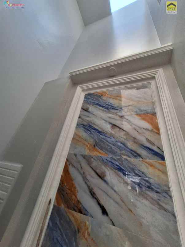 dijual rumah jagakarsa jakarta selatan