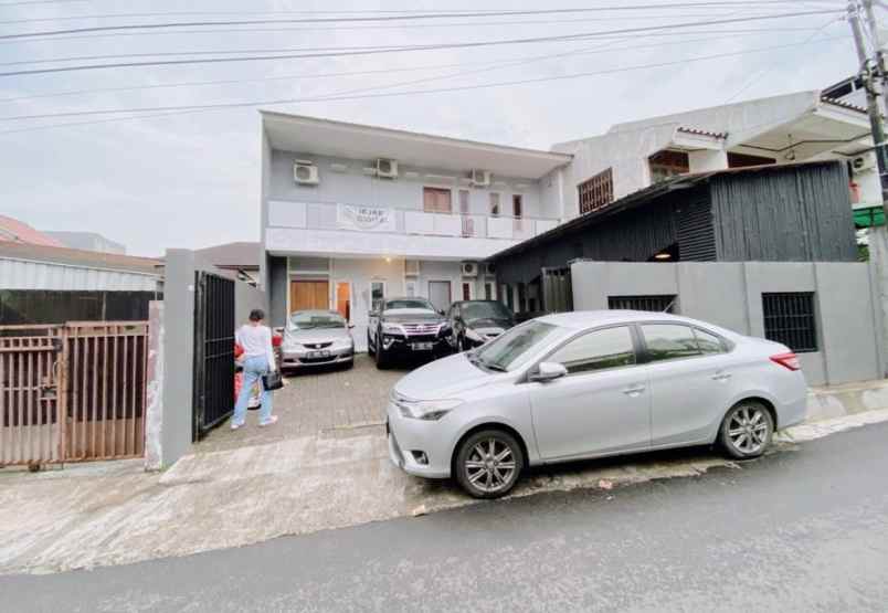 dijual rumah jakarta selatan