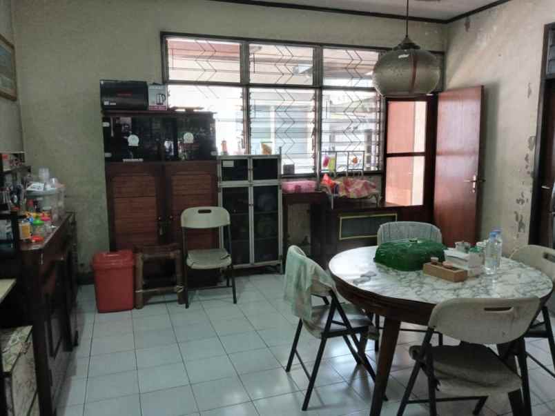 dijual rumah jalan anjasmoro sawahan