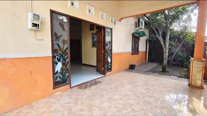 dijual rumah jalan banteng