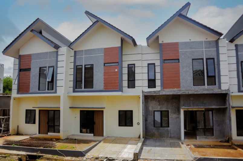 dijual rumah jalan baru kemang