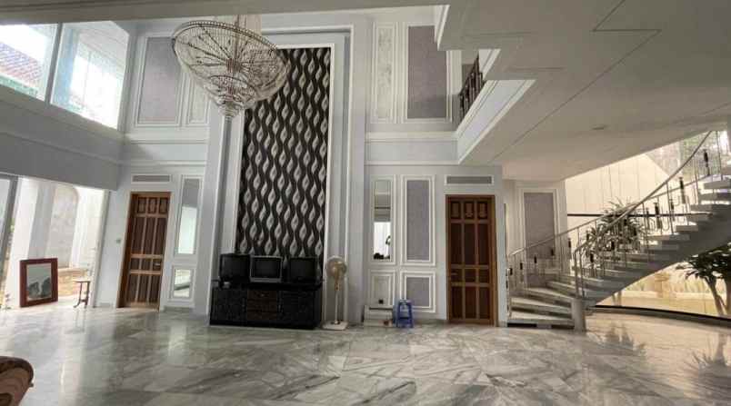 dijual rumah jalan bedahulu gatot