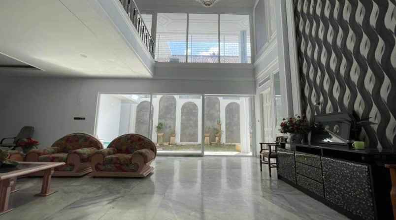 dijual rumah jalan bedahulu gatot