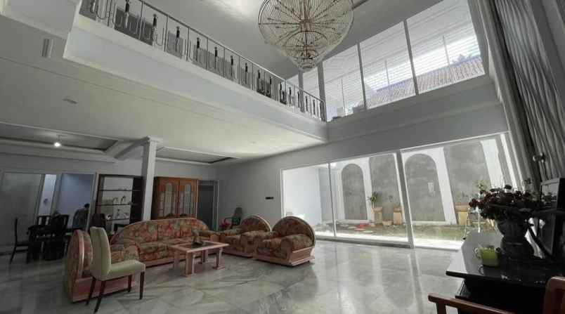 dijual rumah jalan bedahulu gatot