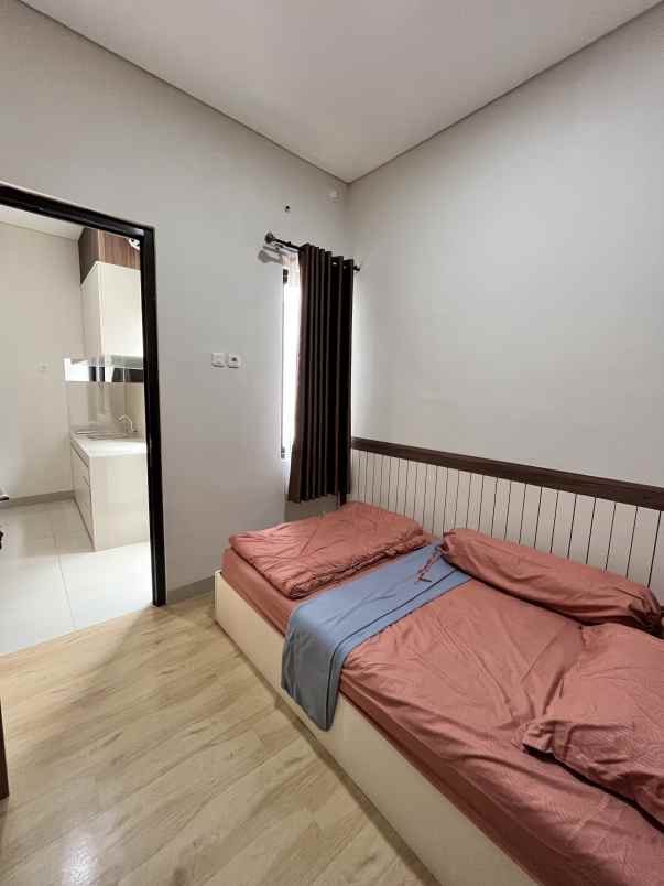 dijual rumah jalan benda barat 2 benda