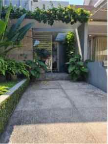 dijual rumah jalan citraland utama