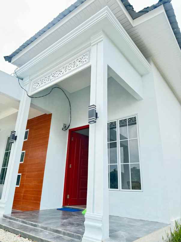 dijual rumah jalan parit indah pekanbaru