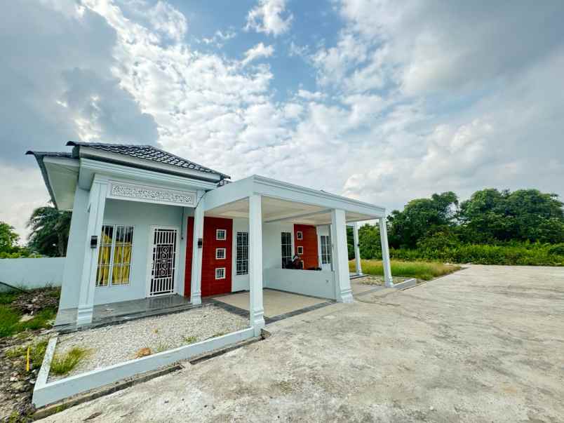 dijual rumah jalan parit indah pekanbaru