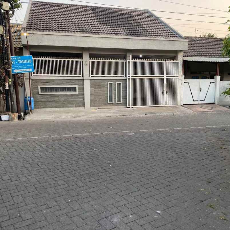 dijual rumah jalan pondok tjandra