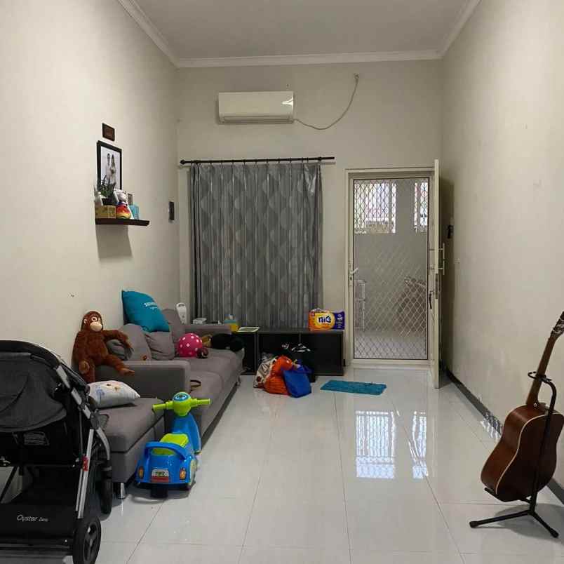 dijual rumah jalan pondok tjandra