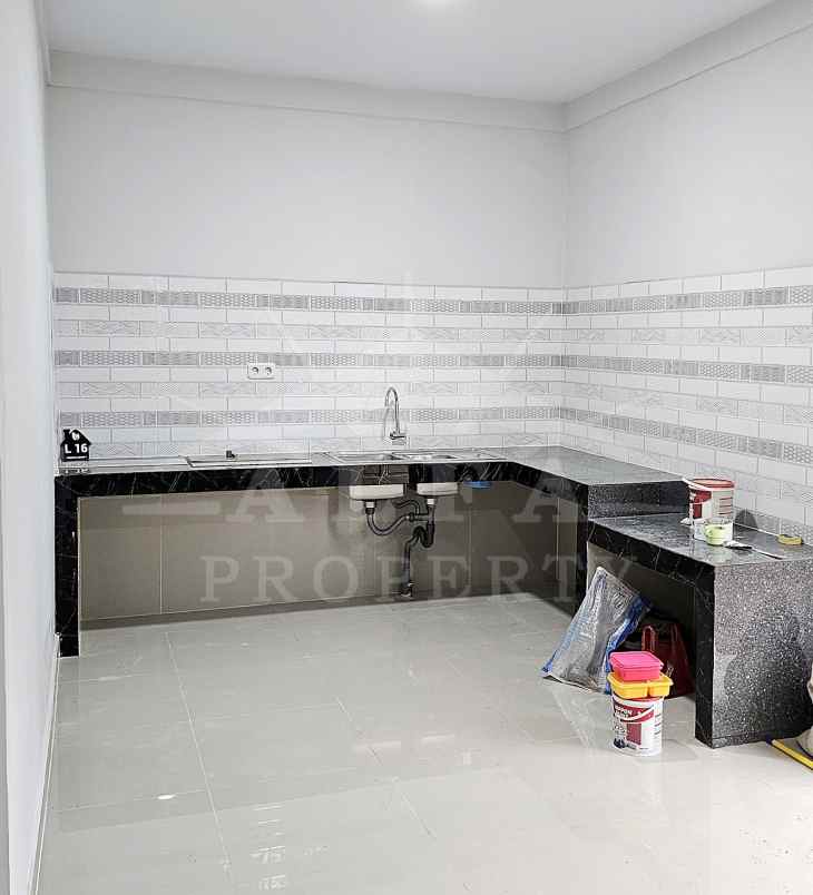 dijual rumah jalan purnama agung 7
