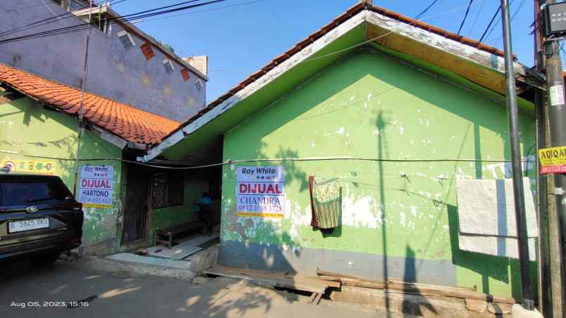 dijual rumah jalan rawa semut